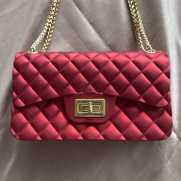 Le Miel Jelly Rubber Shoulder Bag Clutch Quilted Iridescent Red Gold Chain Strap - Picture 3 of 11